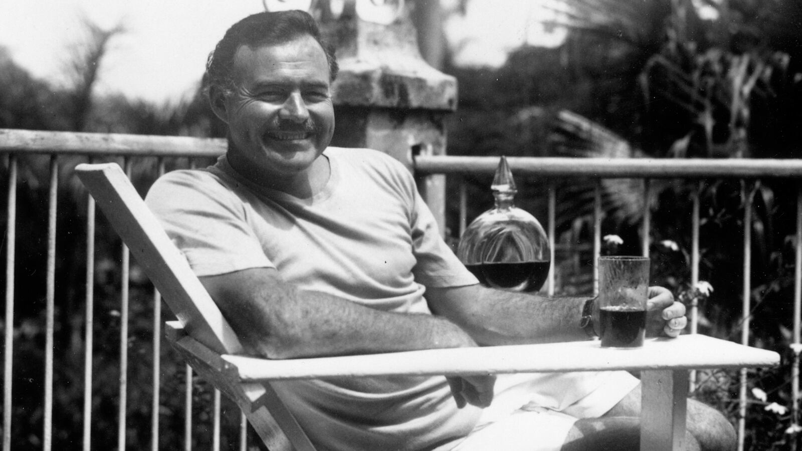 180615-rothbaum-hemingway-rum-tease_dnj8wz