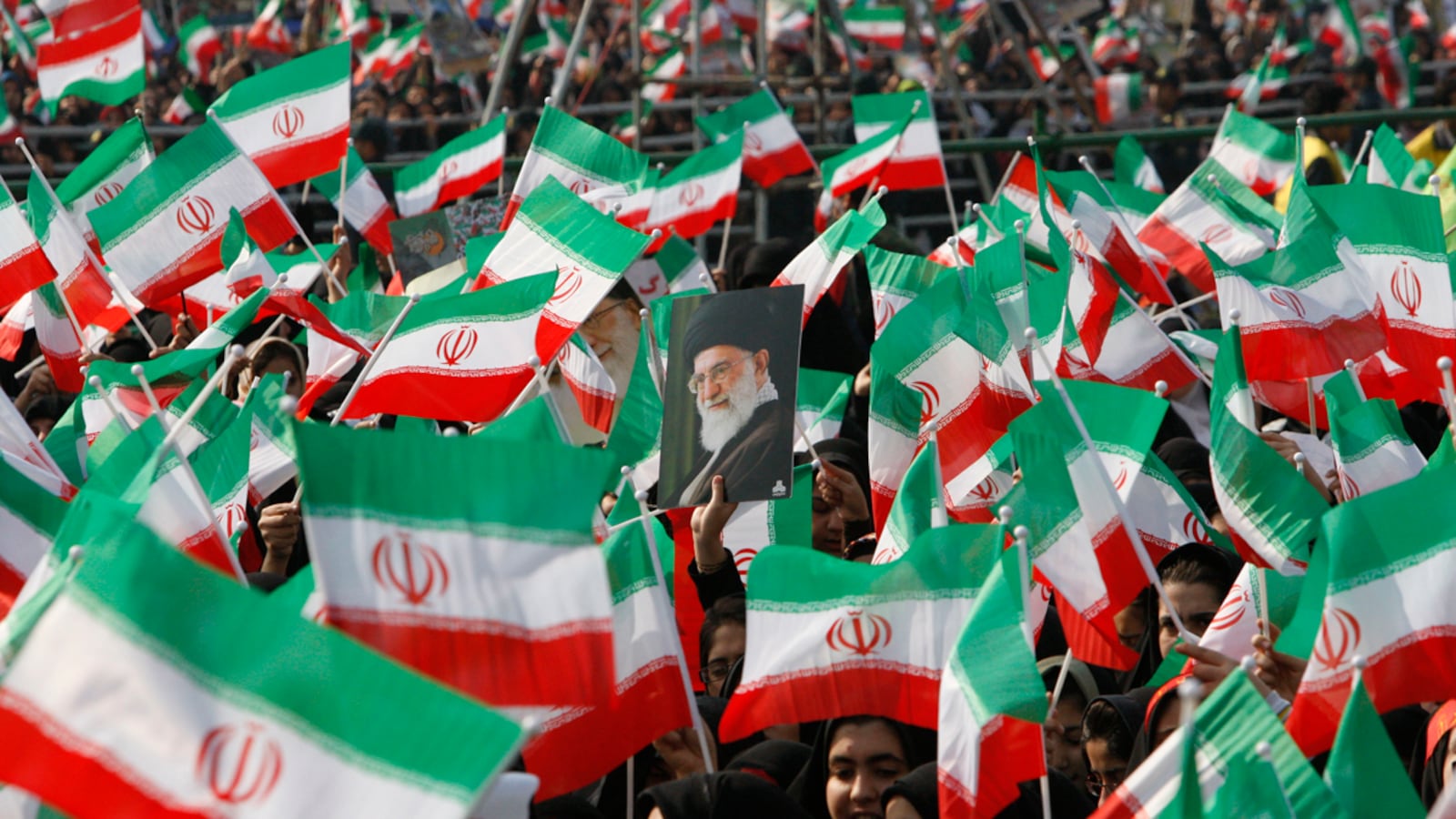 articles/2011/12/15/alarm-grows-in-congress-u-s-intelligence-over-iran-s-latin-america-threat/iran-south-america-lake_lhee3e