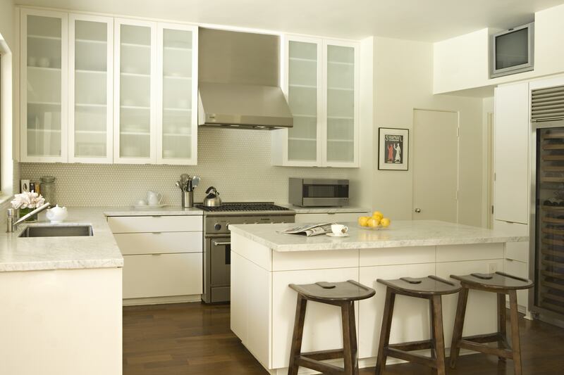 galleries/2013/06/28/omg-i-want-this-house-hollywood-hills-photos/130627-omg-house6_yu5lzo