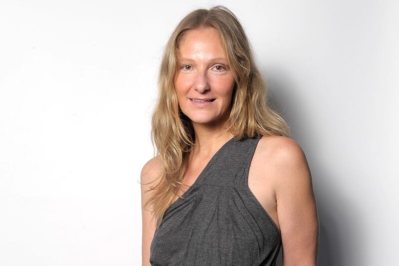 articles/2013/11/05/china-s-crazy-decency-police-take-on-the-network/131104-grove-china_j0eket