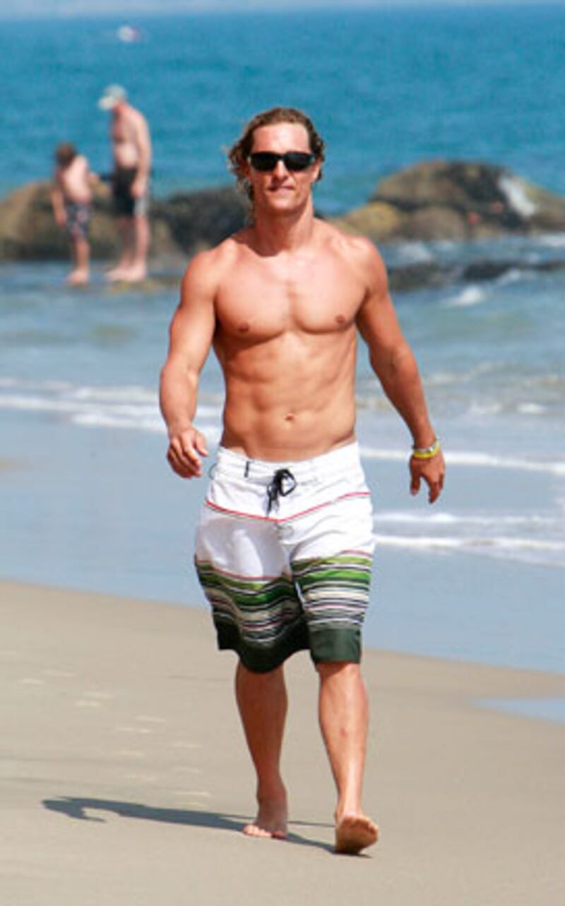 galleries/2010/01/06/stars-with-jersey-shore-abs/celeb-amatthew-macconaughey_otgabz