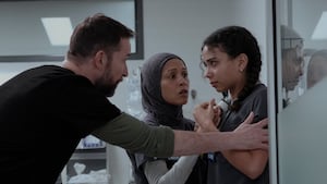 Noah Wyle and Laëtitia Hollard in "The Pitt"