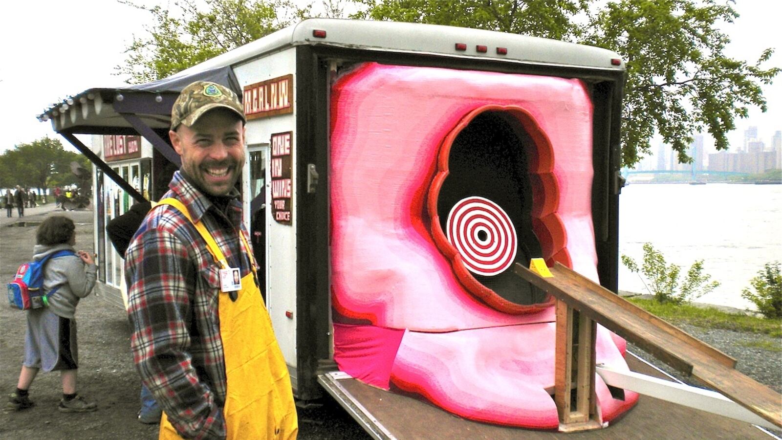 articles/2012/05/04/joel-kyack-at-frieze-is-the-daily-pic-by-blake-gopnik/frieze-daily-pic_kt631x