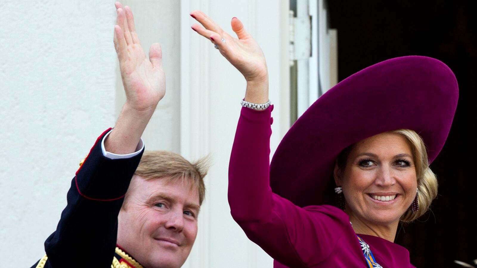 articles/2013/02/07/the-dutch-queen-to-be-and-argentina-s-dirty-war/130206-visser-dirty-dutch-tease_yyyu3n