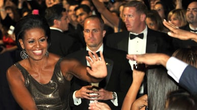 articles/2010/10/07/michelle-obama-named-most-powerful-woman-by-forbes/varadarajan-michelle-hillary_132094_dyqvjr