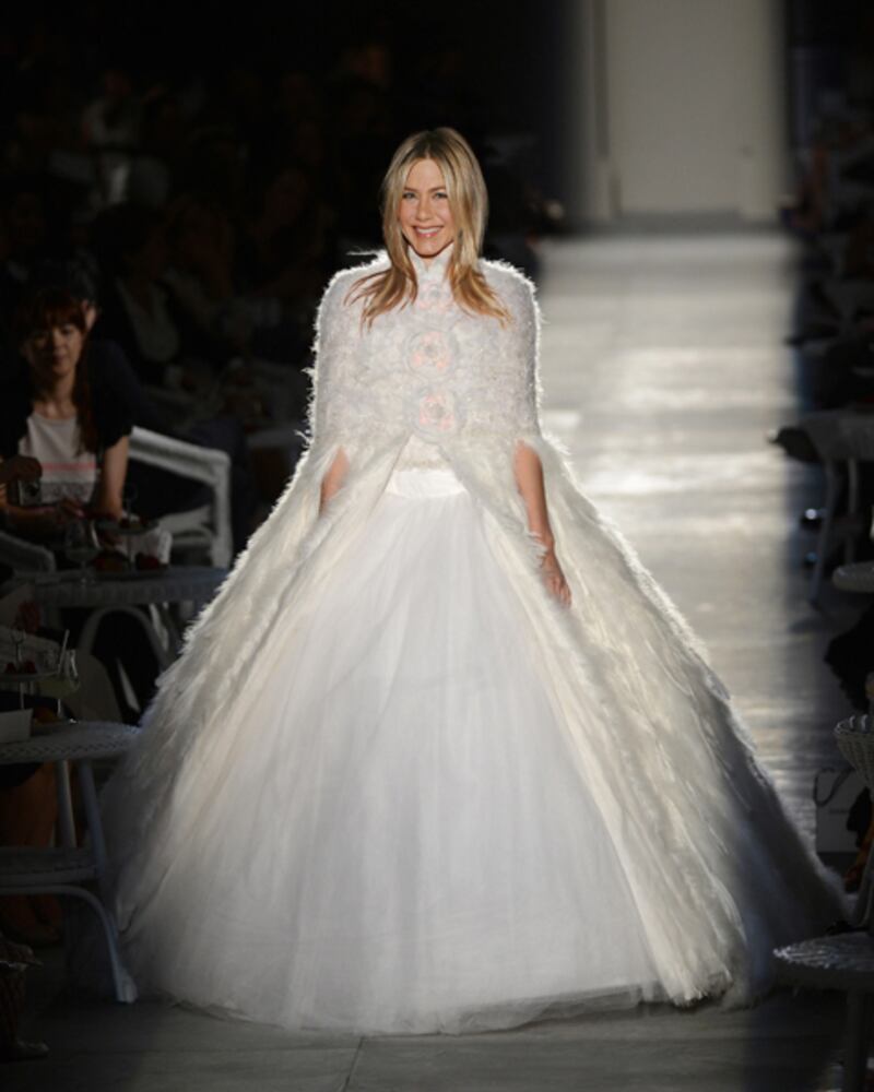 galleries/2012/08/15/jennifer-aniston-wedding-dress-suggestions-from-alexander-mcqueen-to-stella-mccartney/jenn-dresses-2_woqetq