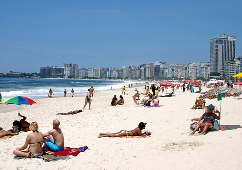 galleries/2009/08/17/nude-beaches/nude-beaches---copacabana_l0luh0