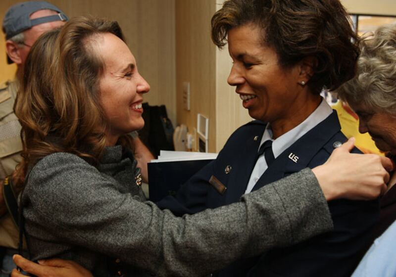 galleries/2011/01/08/gabrielle-giffords/gabrielle-giffords_ra37jd