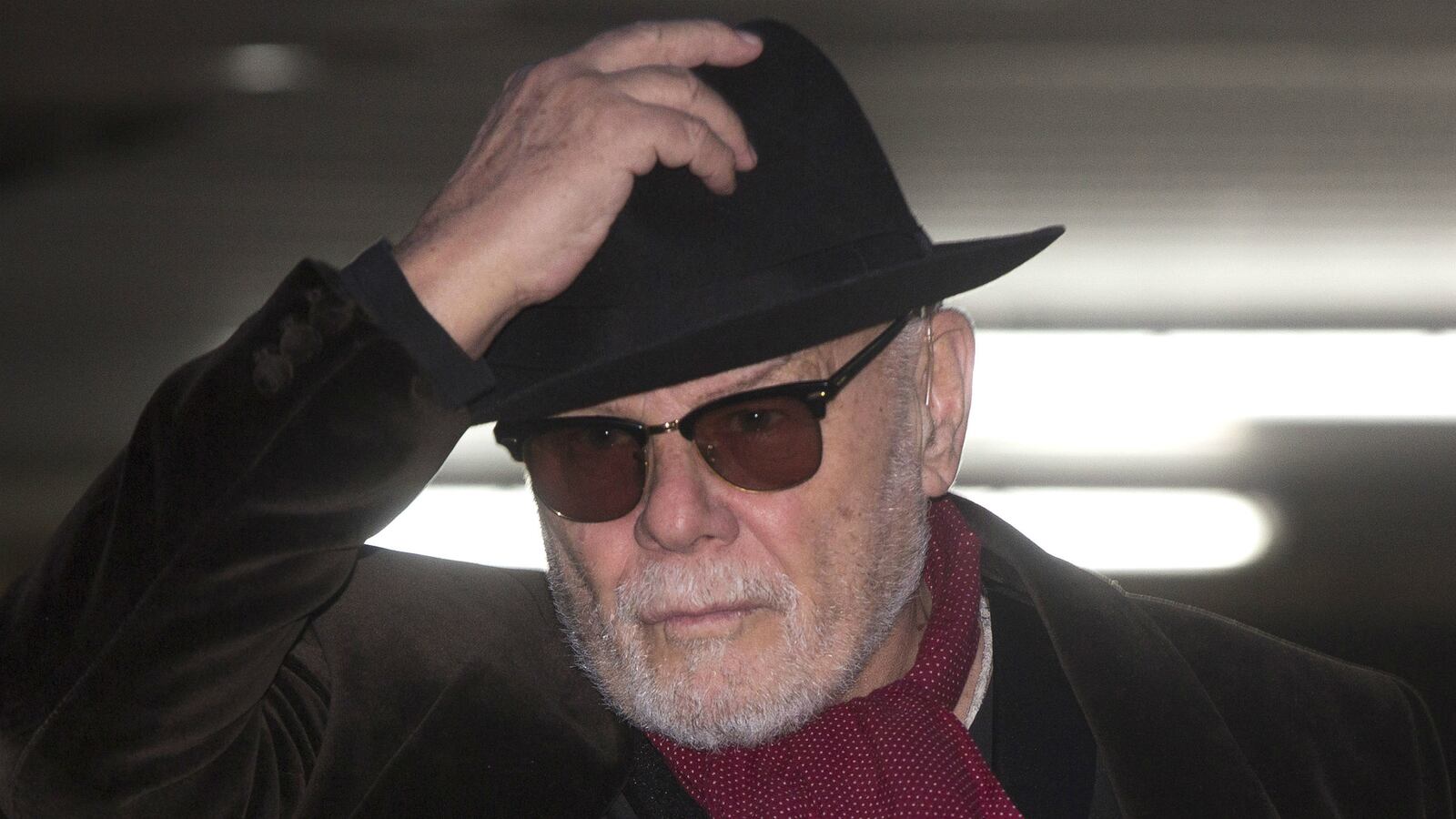 cheats/2015/02/05/gary-glitter-sexually-abused-young-girls/150205-garyglitter-cheat_tfymm1