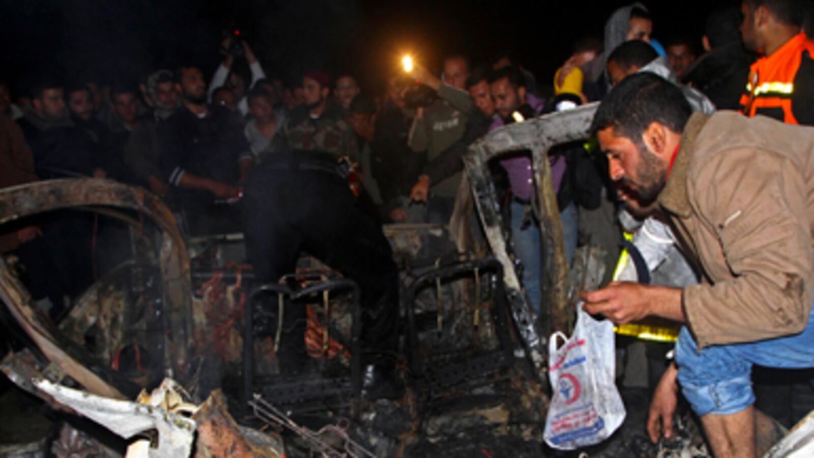 cheats/2011/04/02/israel-breaks-ceasefire-with-hamas/israel-airstrike_zknl1s