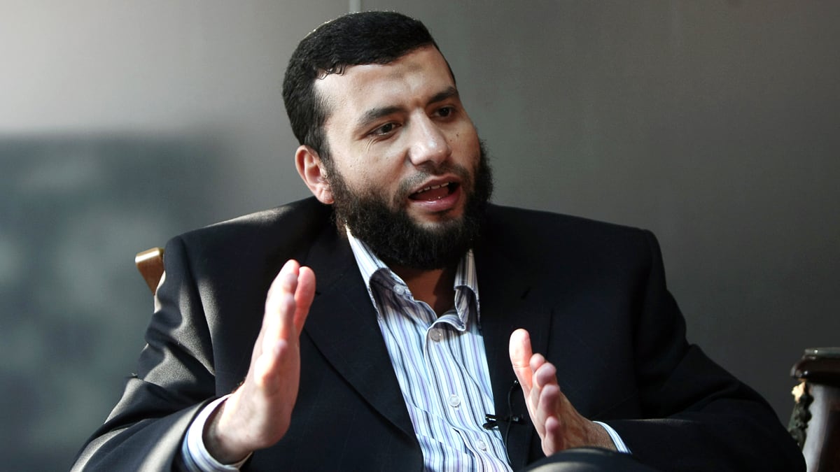 articles/2011/12/07/ultra-conservative-islamist-party-reshapes-egypt-s-politics/ultra-conservative-islamist-party-reshapes-egypt-lindsey_mi870m