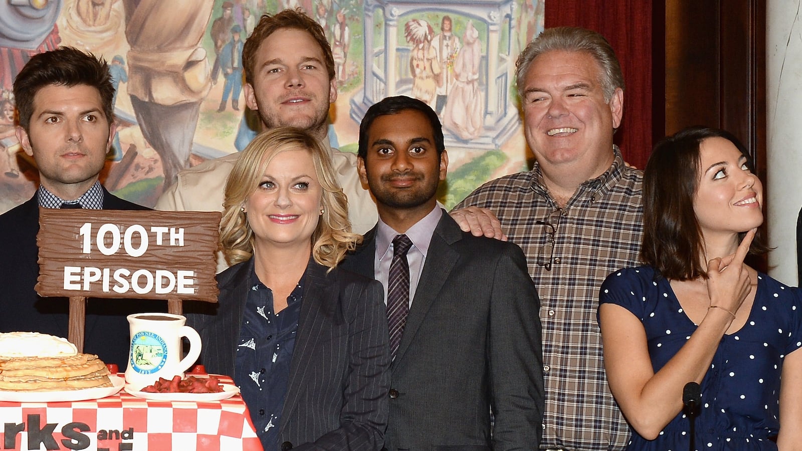 Rashida Jones, Nick Offerman, Marietta Sirleaf, Michael Schur, Amy Poehler, Chris Pratt, Aziz Ansari, Jim O'Heir, Aubrey Plaza and Rob Lowe