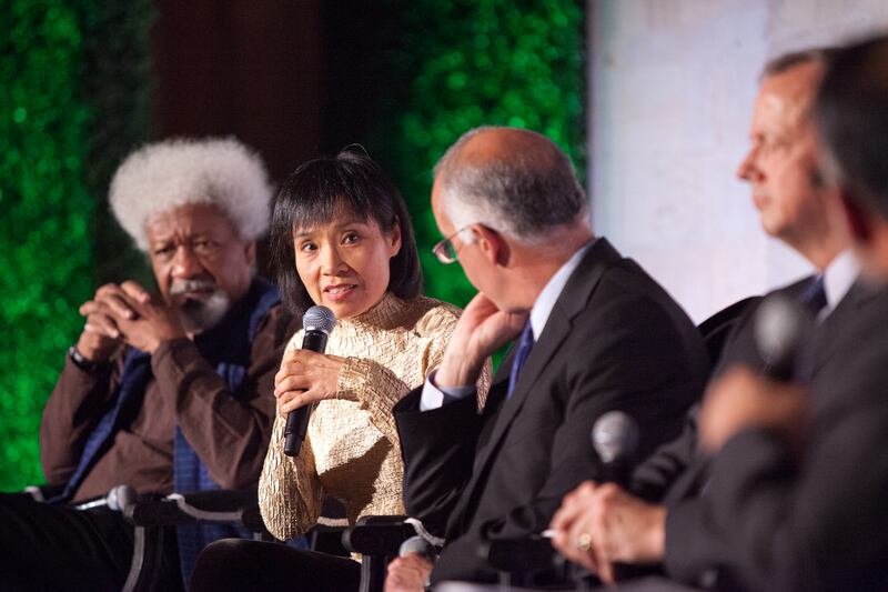 galleries/2013/10/10/highlights-of-the-heroes-summit-photos/131010-hero-summit14_kmrsxk