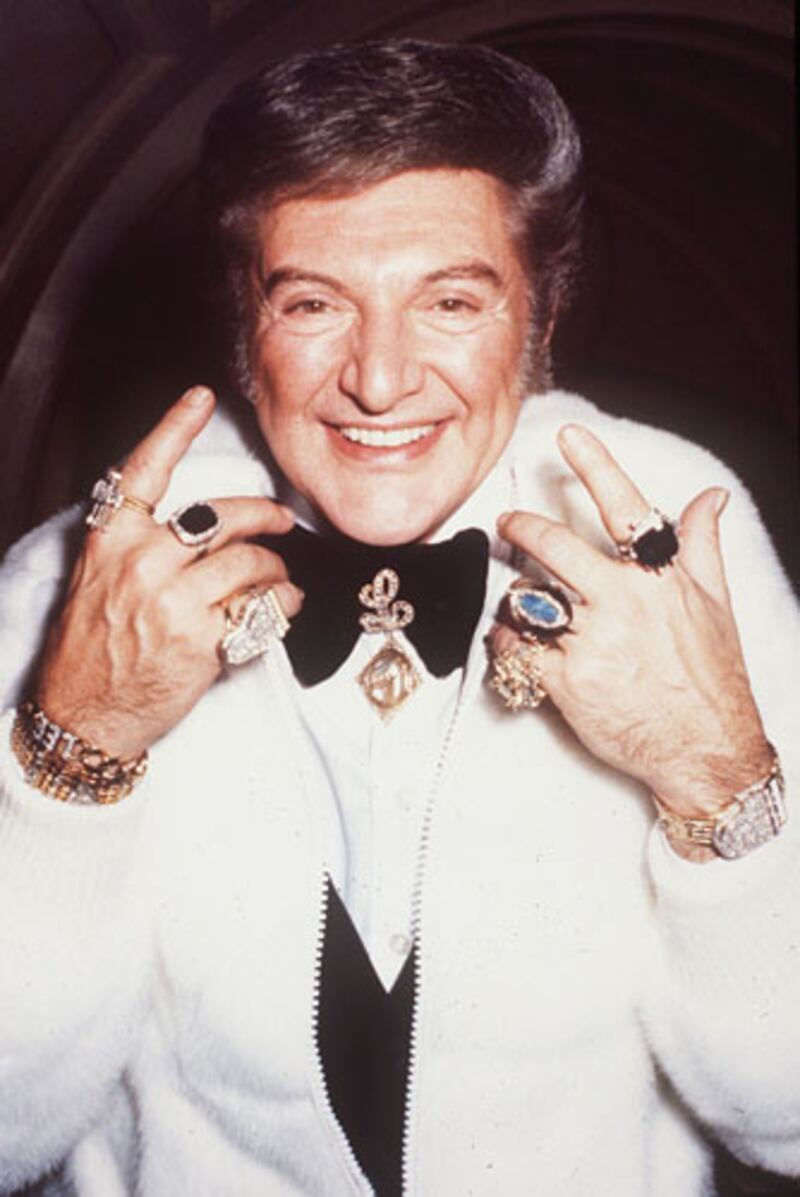 galleries/2012/04/20/stars-who-came-out-as-straight-simon-cowell-oprah-joe-namath-more-photos/liberace-celebs-coming-out-as-straight_jsydng