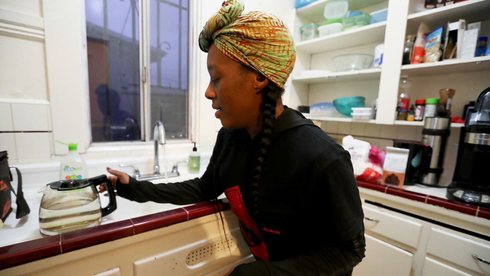 200121-Montgomery-Evicted-Homeless-Oakland-Moms-tease_drrf20