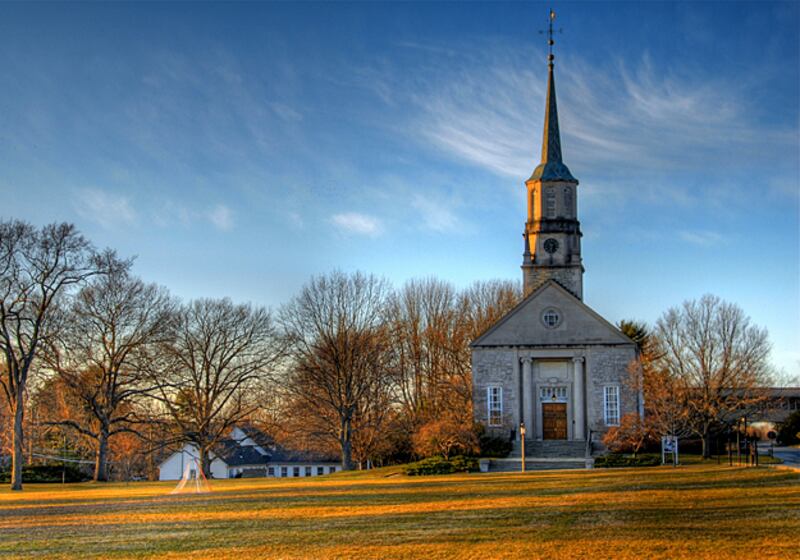 galleries/2010/12/11/druggiest-colleges/druggiest-colleges---connecticut-college_eczesi