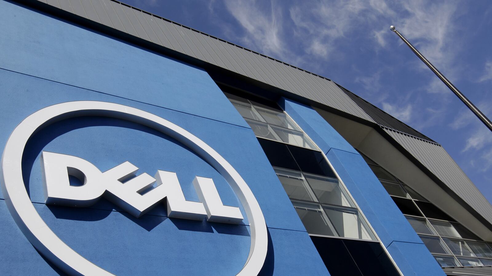 articles/2013/02/05/dell-s-unlikely-suitor-behind-microsoft-s-2-billion-buy-in/130405-dell-gross-tease_ydsg1r