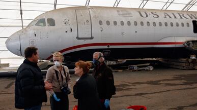 cheats/2011/03/19/sullyrsquos-lsquomiraclersquo-plane-heads-to-museum/flight-1549_fjqd6b