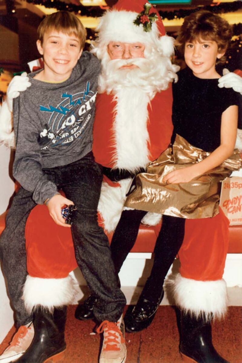 galleries/2010/12/07/sketchy-santas/sketchy-santas-6_ugzia2