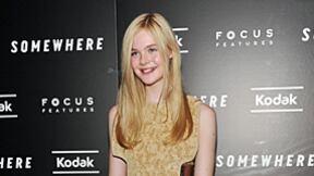 galleries/2010/12/13/elle-fanning/elle-fanning_h6oy2a