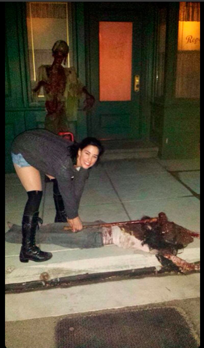 galleries/2013/10/06/miley-cyrus-james-franco-more-celebrity-twitter-pictures-photos/131004-cleb-twit-pic08_iia09h