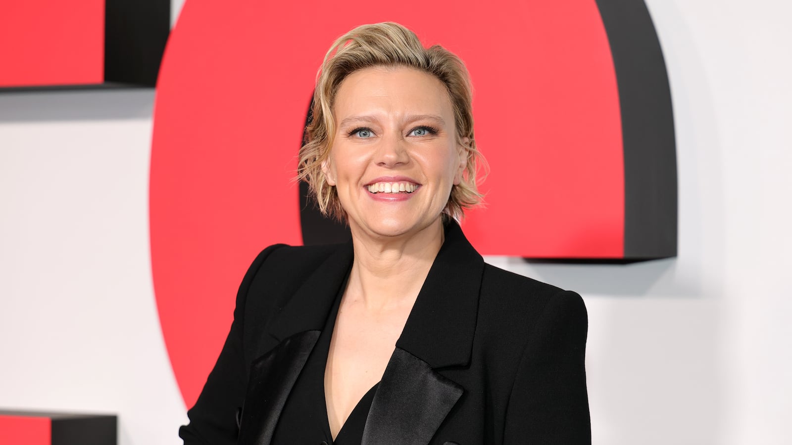 NEW YORK, NEW YORK - AUGUST 25: Kate McKinnon attends Searchlight Pictures "The Roses" New York Premiere at Hudson Theatre on August 25, 2025 in New York City.