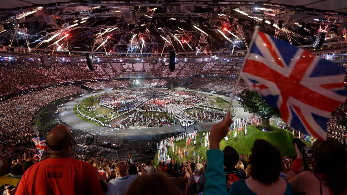 articles/2012/07/29/olympics-opening-ceremony-review-hats-off-danny-boy/olympic-opening-ceremony-schama_dnr5ts