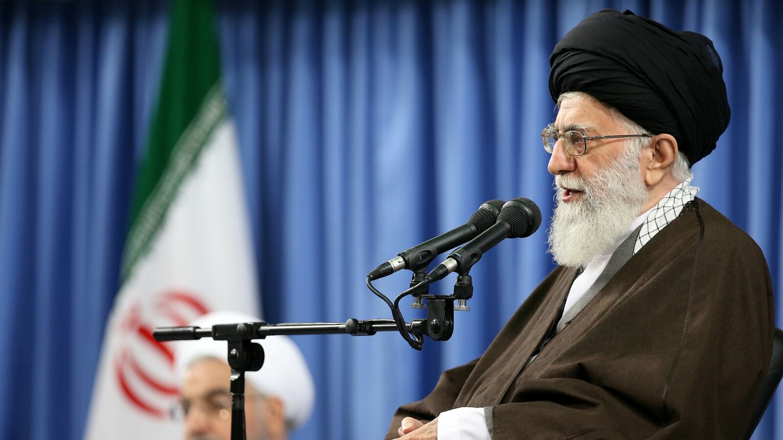 cheats/2017/04/30/iran-s-supreme-leader-blasts-president-over-detente-policy/170430-ayatollah-rouhani-cheat_lfonkv