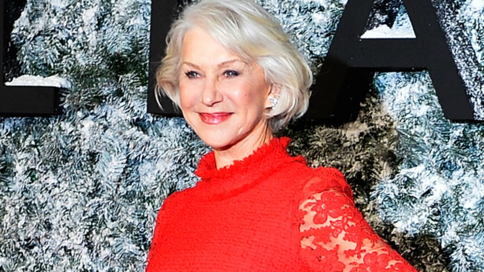 helen-mirren-loreal-comments_nmi0bc
