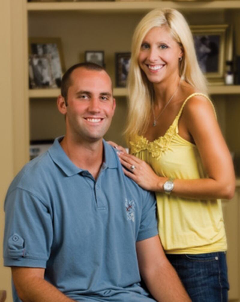 galleries/2011/02/02/nfl-wags/nfl-wags---schaub_wsxh8g