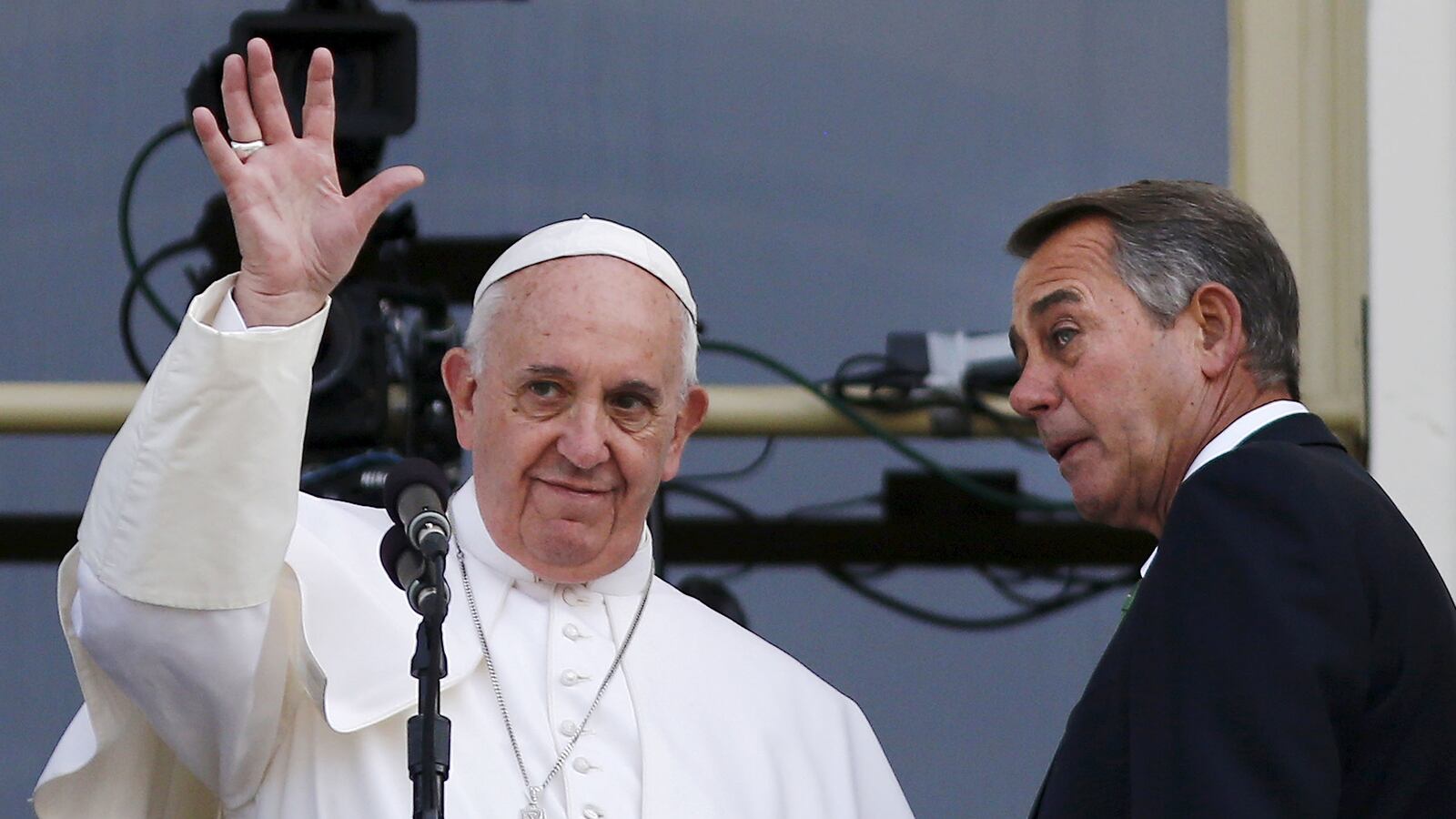 articles/2015/09/25/boehner-s-post-papal-mic-drop/150925-mak-boehner-tease_m9hla5