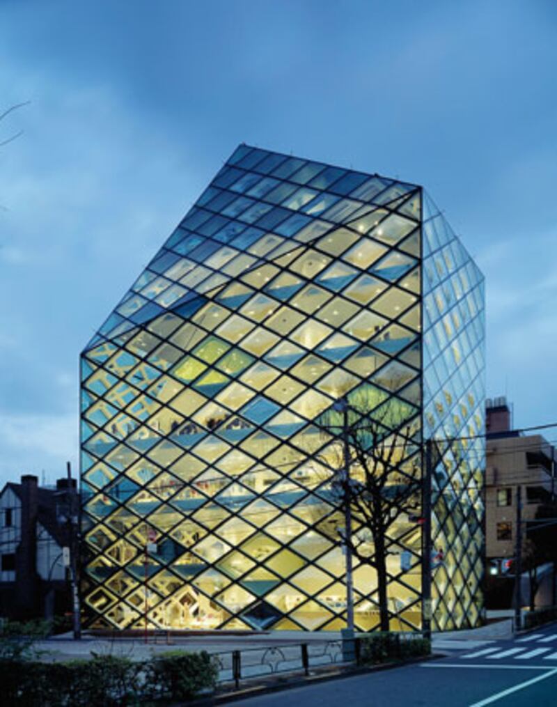 galleries/2009/11/17/prada-creativity-modernity-innovation/prada-12_bibdwi