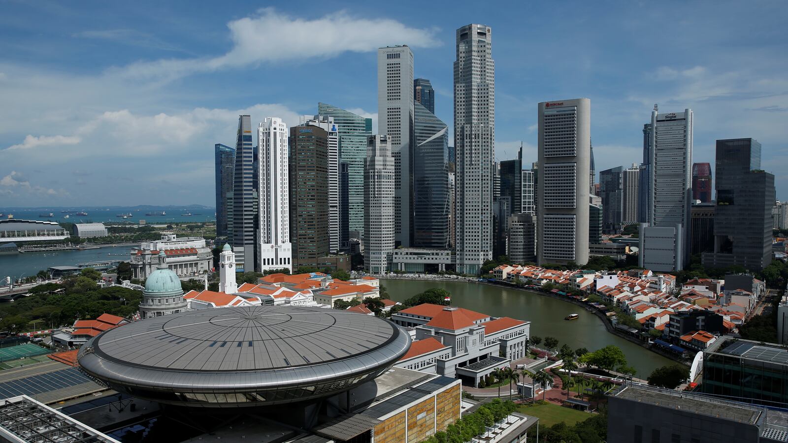 2016-06-13T120000Z_714610938_D1AETJQSOOAA_RTRMADP_3_SINGAPORE-BUSINESS_ppgvno