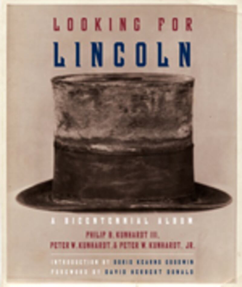 articles/2009/05/27/best-of-brit-lit-7/brit-lit---looking-for-lincoln-book-cover_jieodv