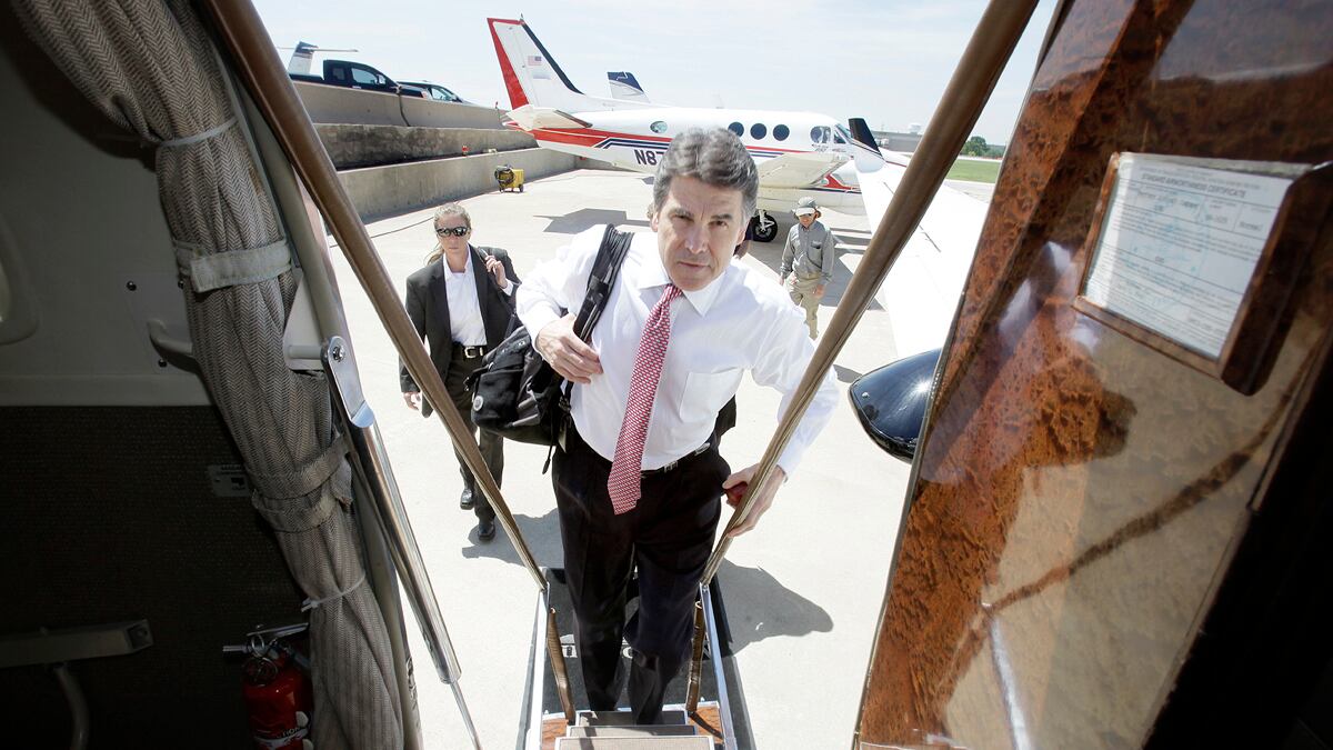 cheats/2011/09/03/perry-used-donor-s-jet/rick-perry-jet-plane-cheat_d3xwpo