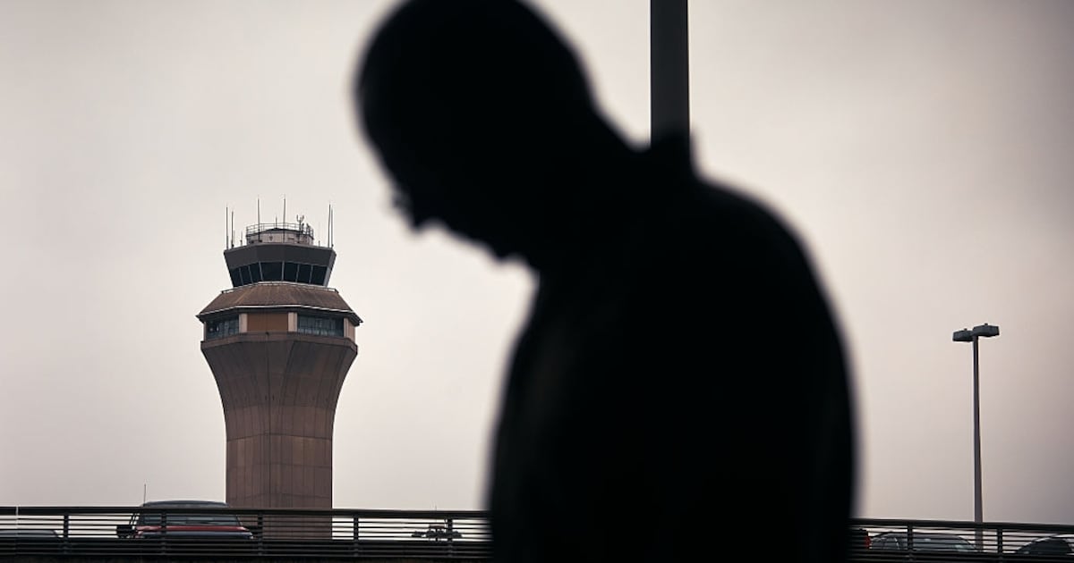 Veteran Air Traffic Controller Spills All on Trump-Era Safety Crisis