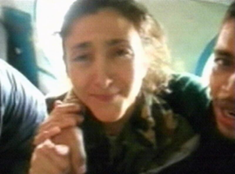 articles/2010/09/21/ingrid-betancourt-even-silence-has-an-end/pape-betancourt_128224_h3gsxi