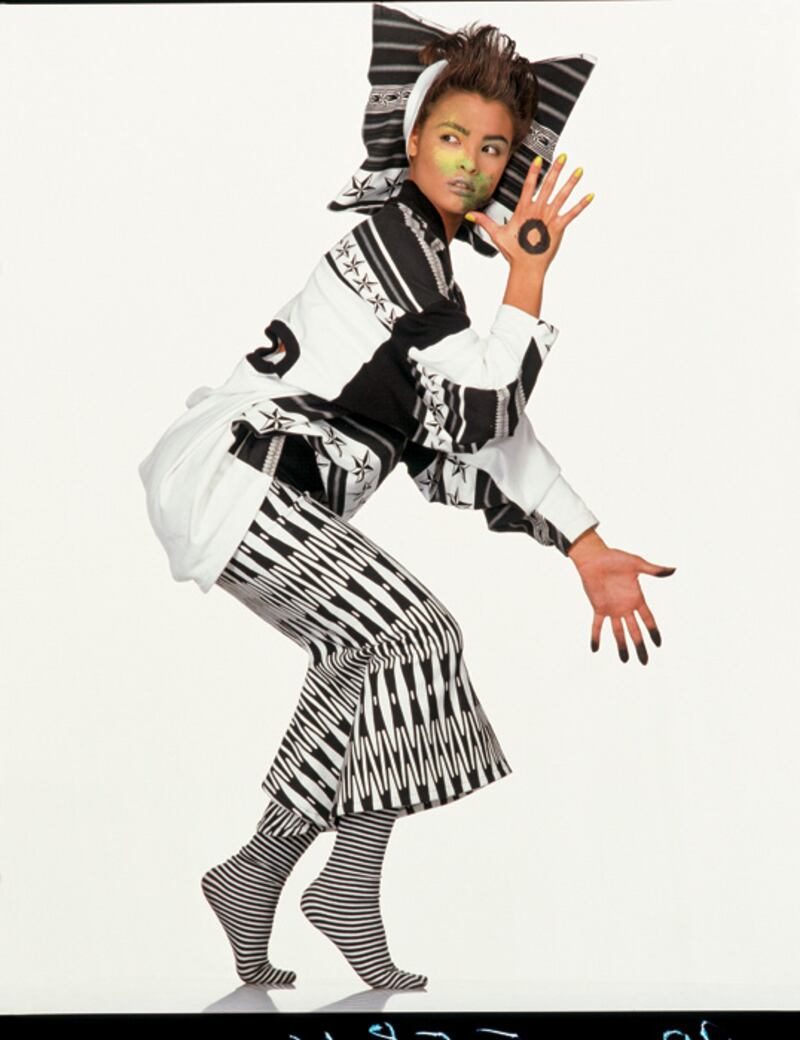 galleries/2013/12/03/from-gisele-bundchen-to-naomi-campbell-history-of-the-vogue-model-photos/131202-vogue-models-soto_ngfh0c