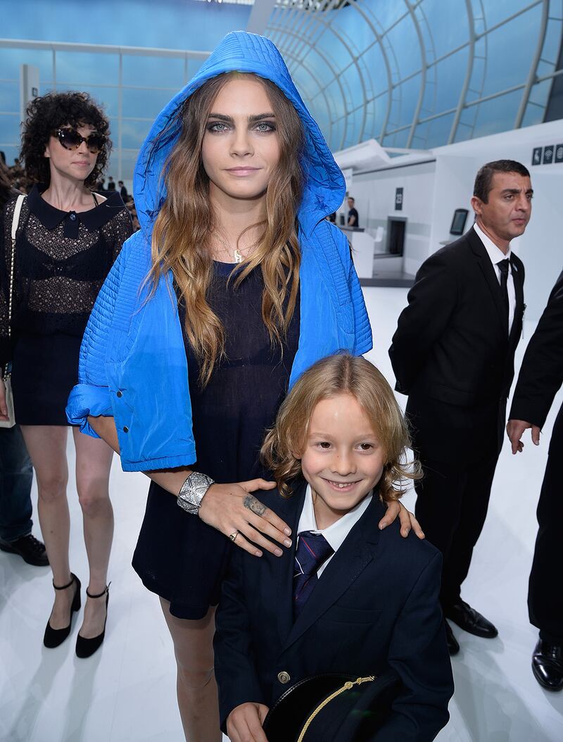 galleries/2015/10/07/ooh-la-la-paris-fashion-week-revealed/151006-paris-fashion12_aailob