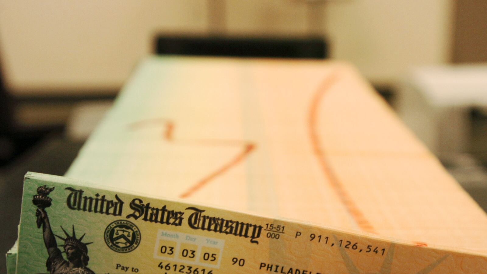 articles/2013/02/08/the-coming-retirement-burden/130211-retirement-social-security-mcardle-tease_i2vqon