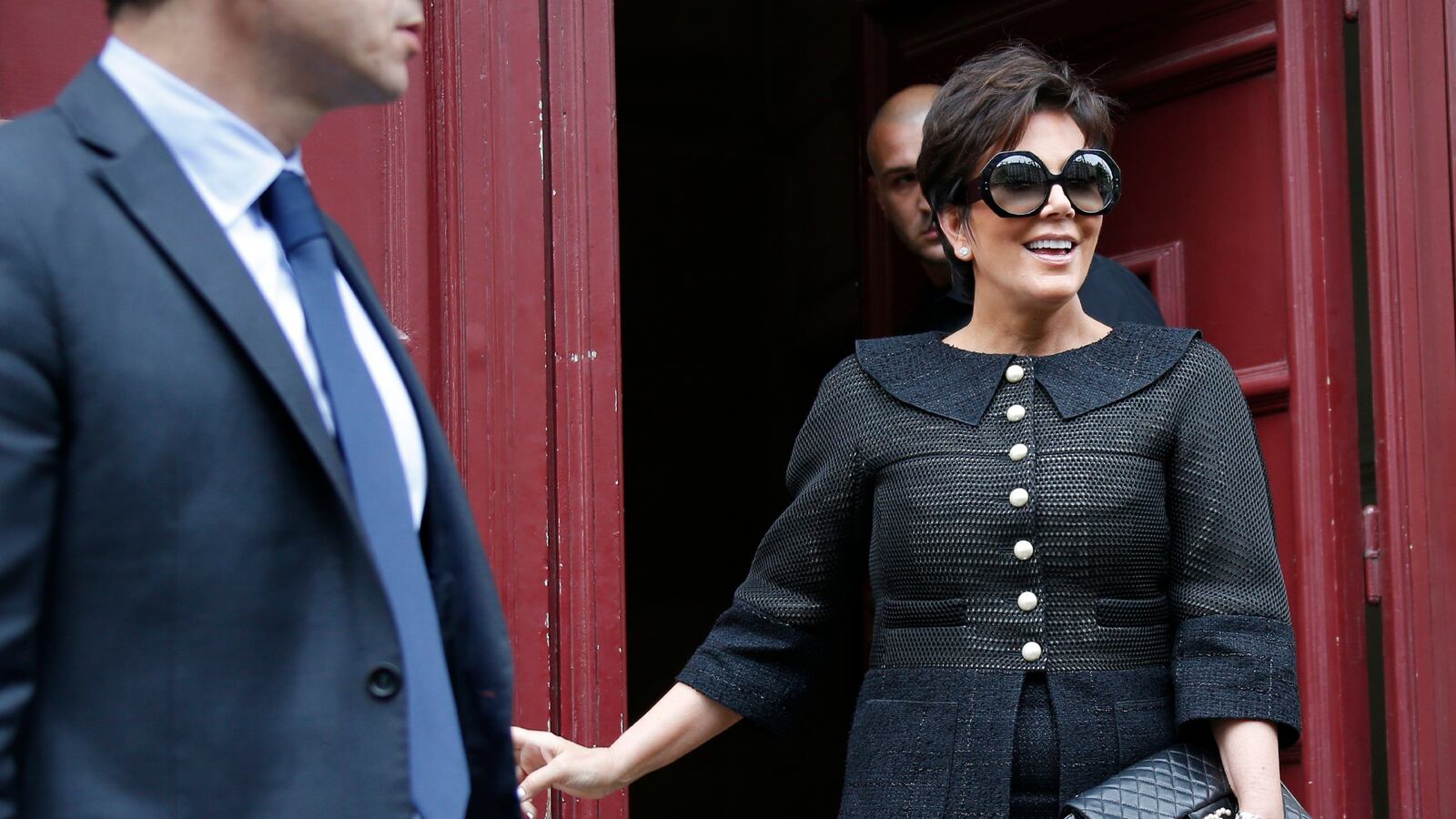 cheats/2014/09/22/kris-jenner-files-for-divorce/140922-jenner-cheat_ej0fta