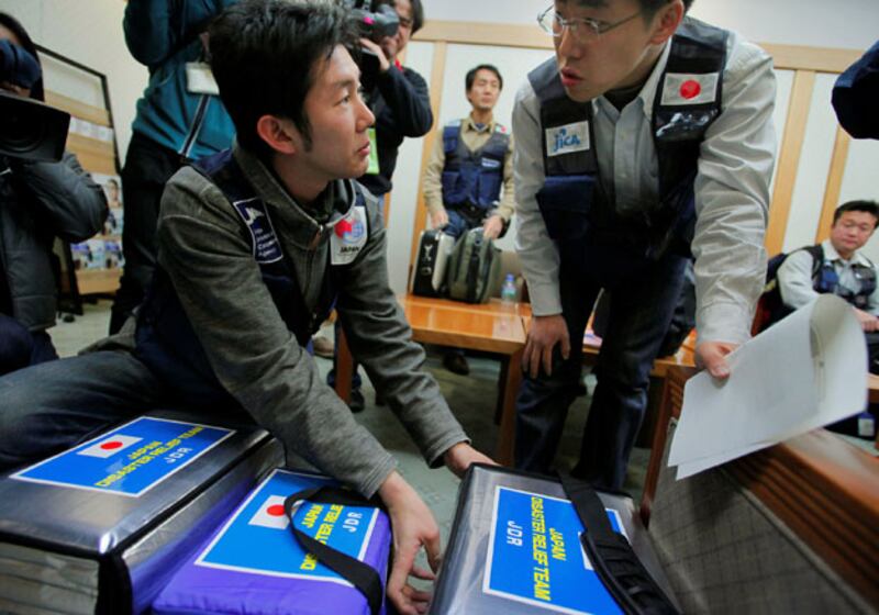 galleries/2010/01/14/helping-haiti/help-in-haiti-15_cynpm3