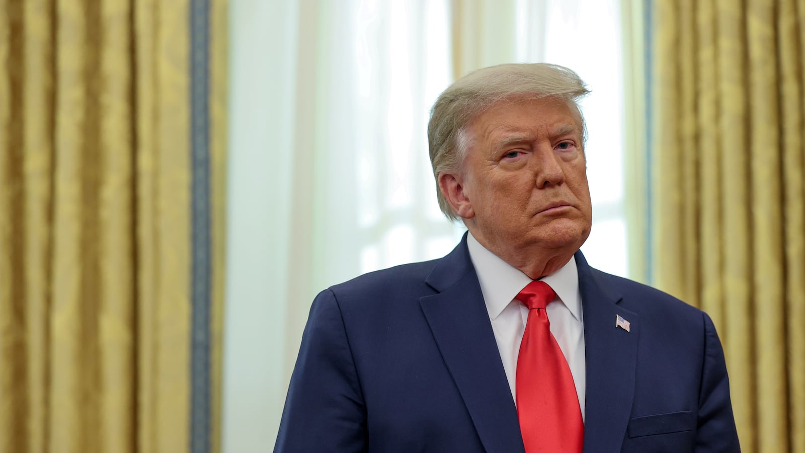 2020-12-03T213918Z_47407167_RC2XFK9G1OS9_RTRMADP_3_TRUMP-AI_lt64pb