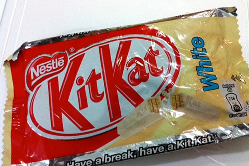 galleries/2011/10/14/most-fattening-halloween-candy-snickers-twix-kit-kat-candy-corn-photos/deadliest-halloween-candy-most-fattening-gal-kit-kat-white_erp2cl