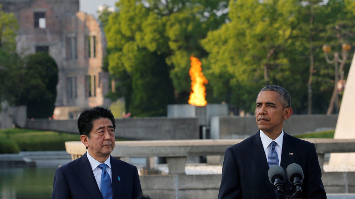 cheats/2016/12/05/japanese-pm-abe-to-visit-pearl-harbor/161205-shinzo-abe-obama-pearl-harbor_ahd2yk