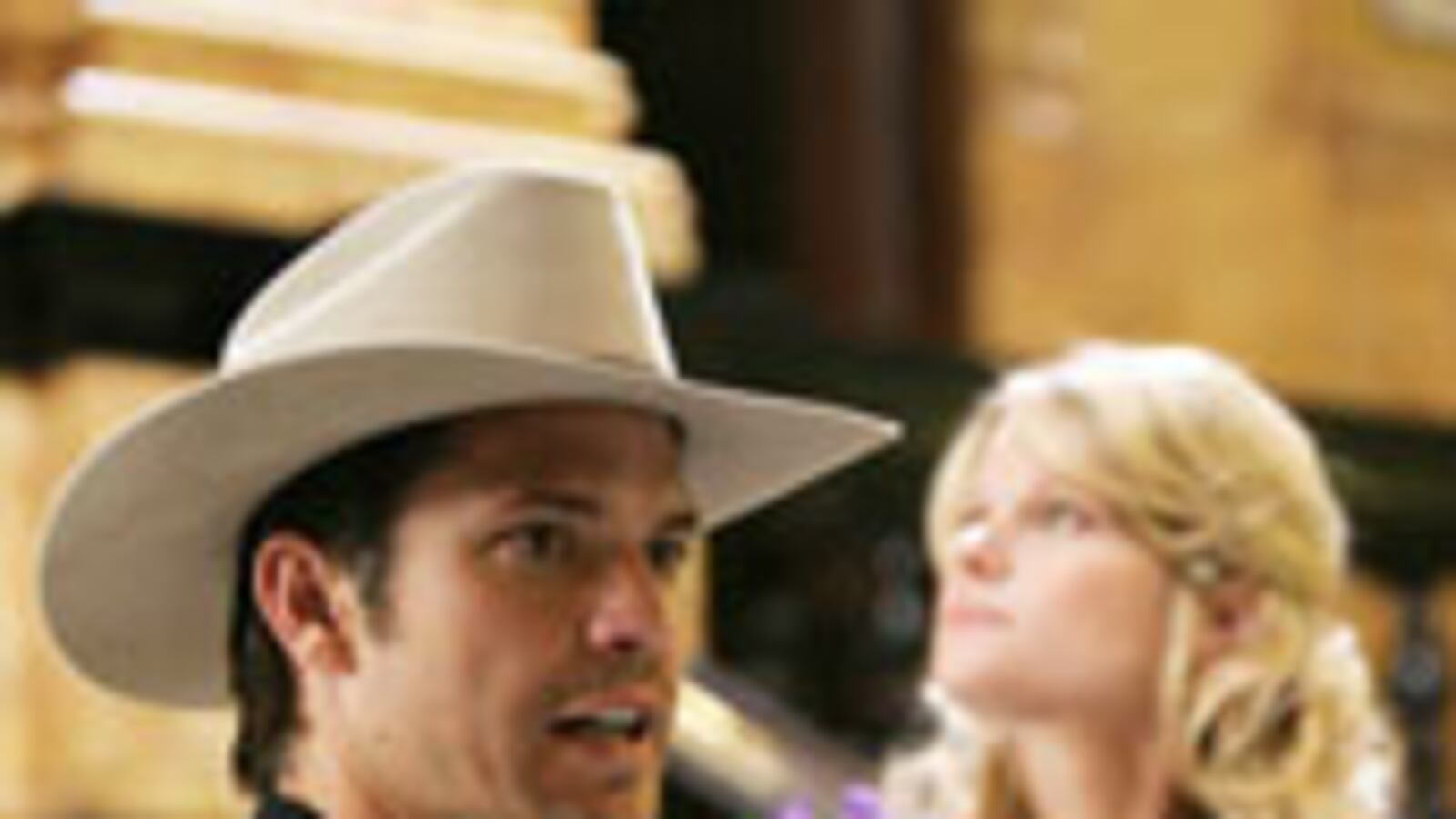 articles/2010/03/15/justifieds-true-grit/lacob-justified_88228_hitxnm