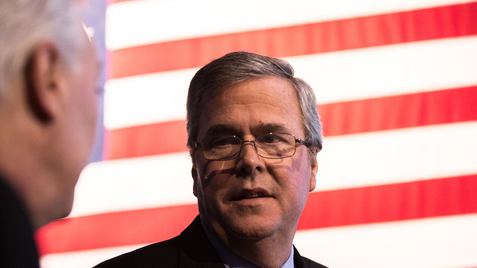 articles/2014/05/05/the-numbers-don-t-lie-jeb-bush-can-t-beat-hillary-clinton/140504-tomasky-jeb-tease_u1f68f