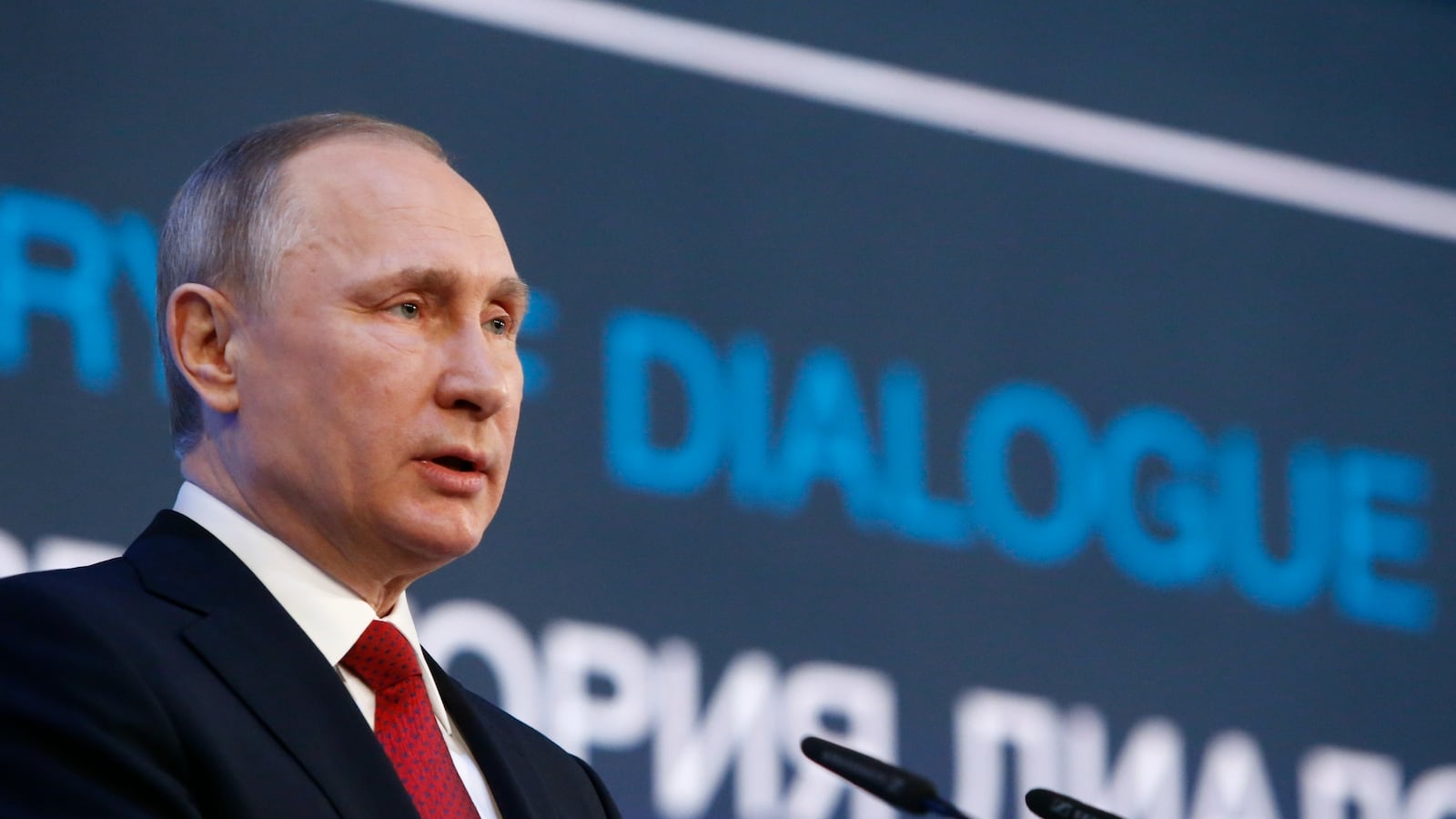 cheats/2017/03/30/putin-denies-russian-meddling-watch-my-lips-no/170330-putin-meddling-cheat_aef7xh