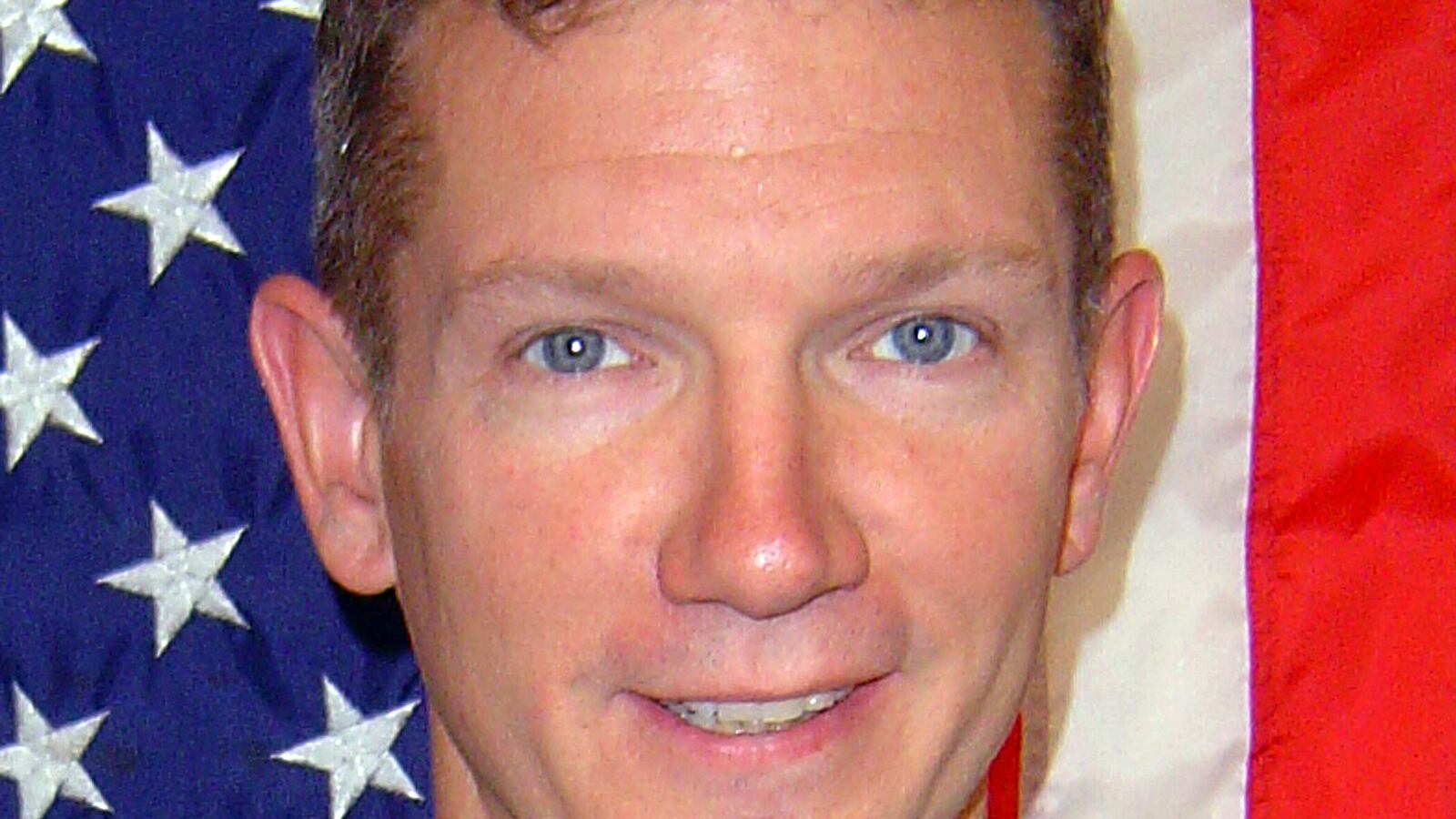 cheats/2014/05/08/no-charges-for-son-who-killed-vet-dad/140708-vet-dad-cheat_blcsi3