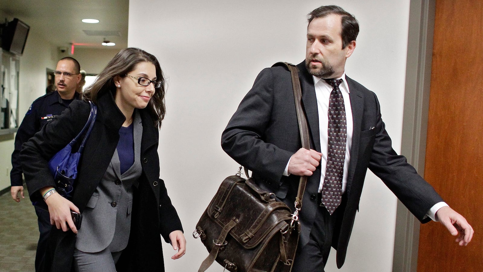 articles/2013/04/09/jana-winter-gets-reprieve-but-could-still-be-jailed-over-holmes-scoop/130408-jana-winter-court-freedlander-tease_a5rsyv